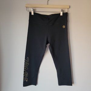 Zumba "The World Is Our Dance Floor" Crop Leggings